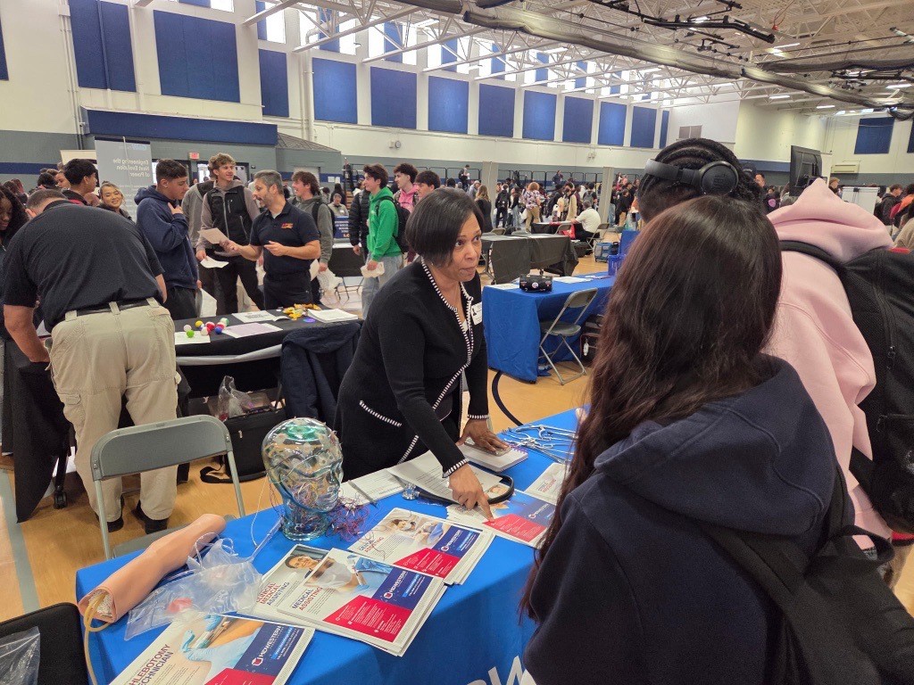 MCC at Romeoville High School College and Career Fair
